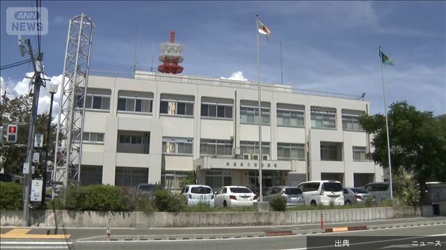 [悲報]89歳男性、女性に噛みつき逮捕後に死亡