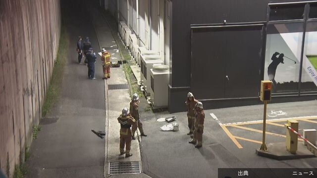 [緋急]0:50「オレンジ色の液体かけられた」男性が重傷見込み犯人は逃走広島…16日夕方、広島市安佐南区で男性が液...←これ