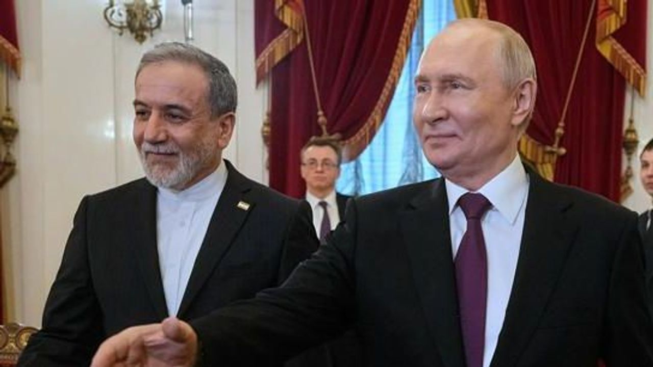 【朝日新聞】イラン・アラグチ外相、周辺国へ積極外交　27日プーチン大統領と会談　米へ「新たな提案」も再協議の道筋不透明